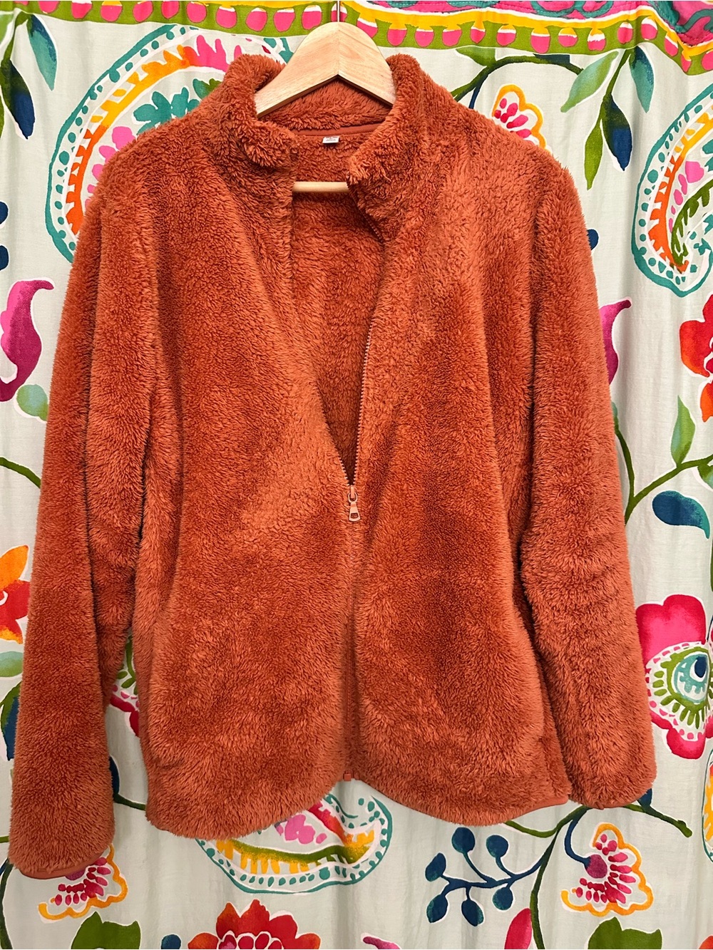 Uniqlo Women’s Rust Plush full Zip Jacket